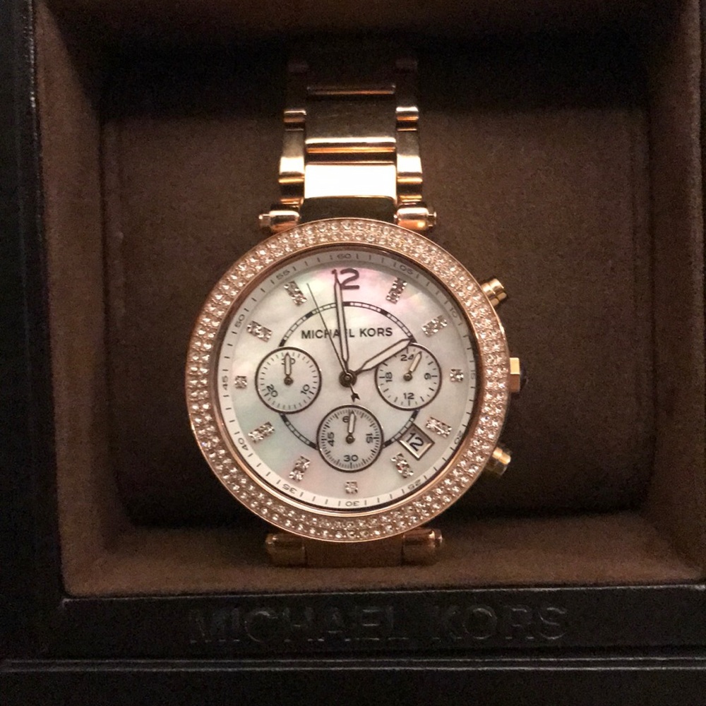 Rose gold michael kors watch